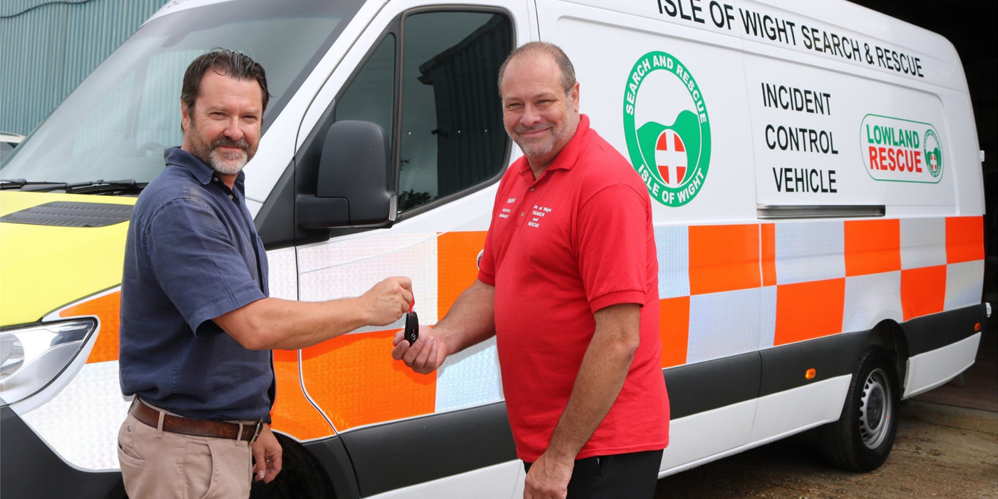 Dean Terrett handing over keys